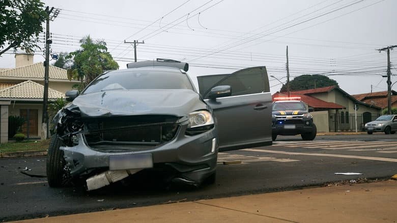 Carro em Fuga